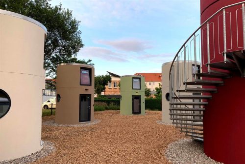Neue bboxx slube Mini-Hotels von Veloform am Stadthafen Neustrelitz